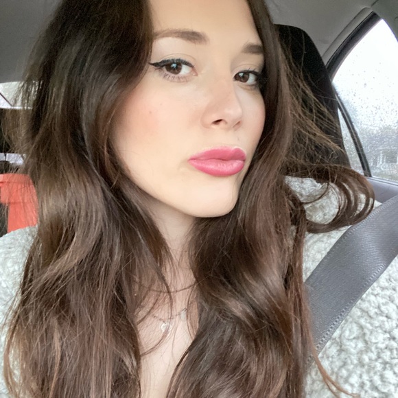 Meet your Posher, Sarah - Picture 1 of 1